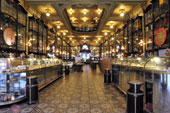CONFEITARIA COLOMBO